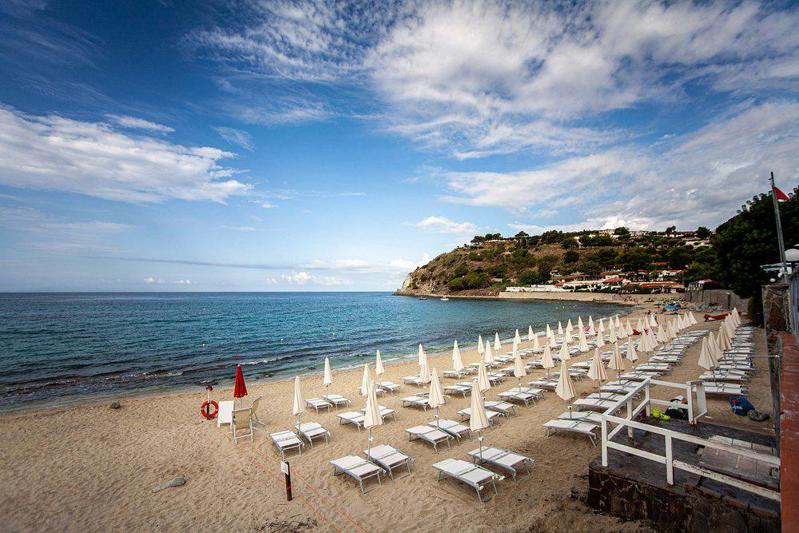 Villaggio Baia d'Ercole in Ricadi - foto 5