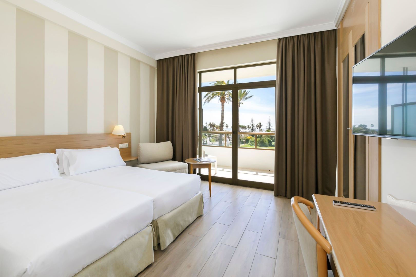 SOL Marbella Estepona · Atalaya Park image 1