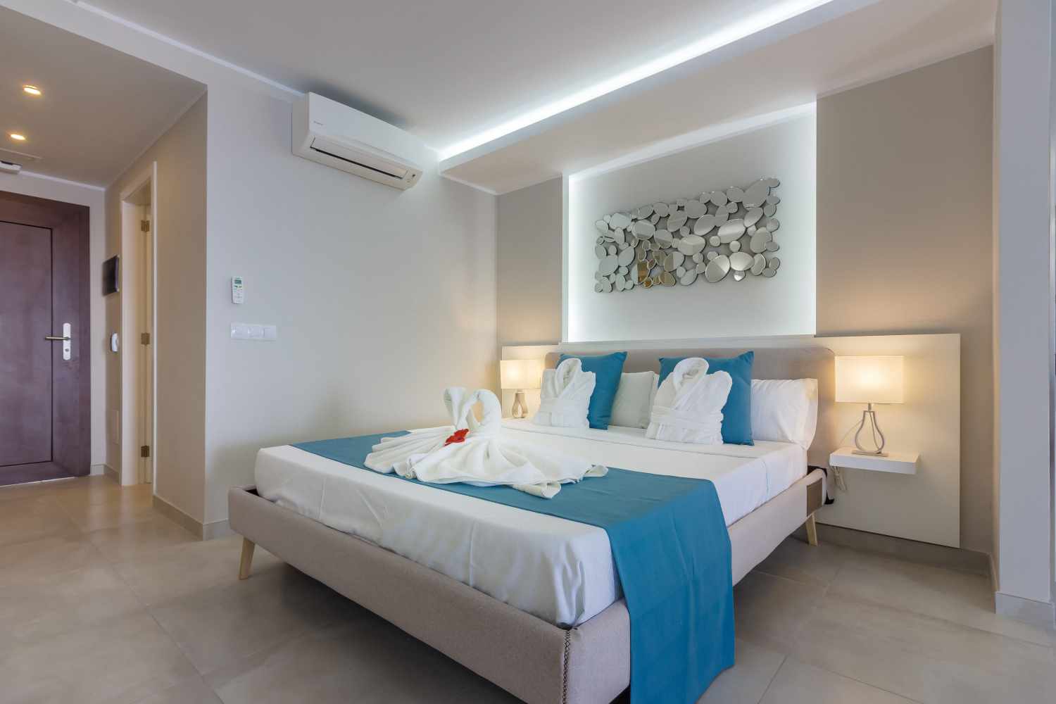 Klayman Diamond Aparthotel image 1