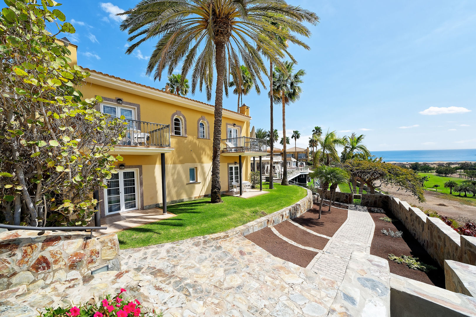 Bull Vital Suites & Spa image 1