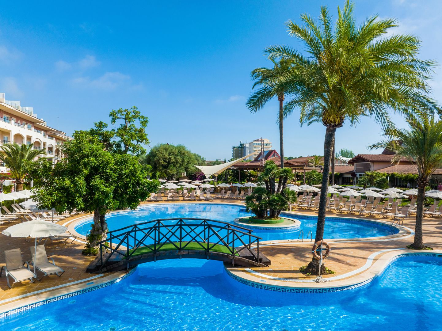 VIVA Blue & Spa image 0