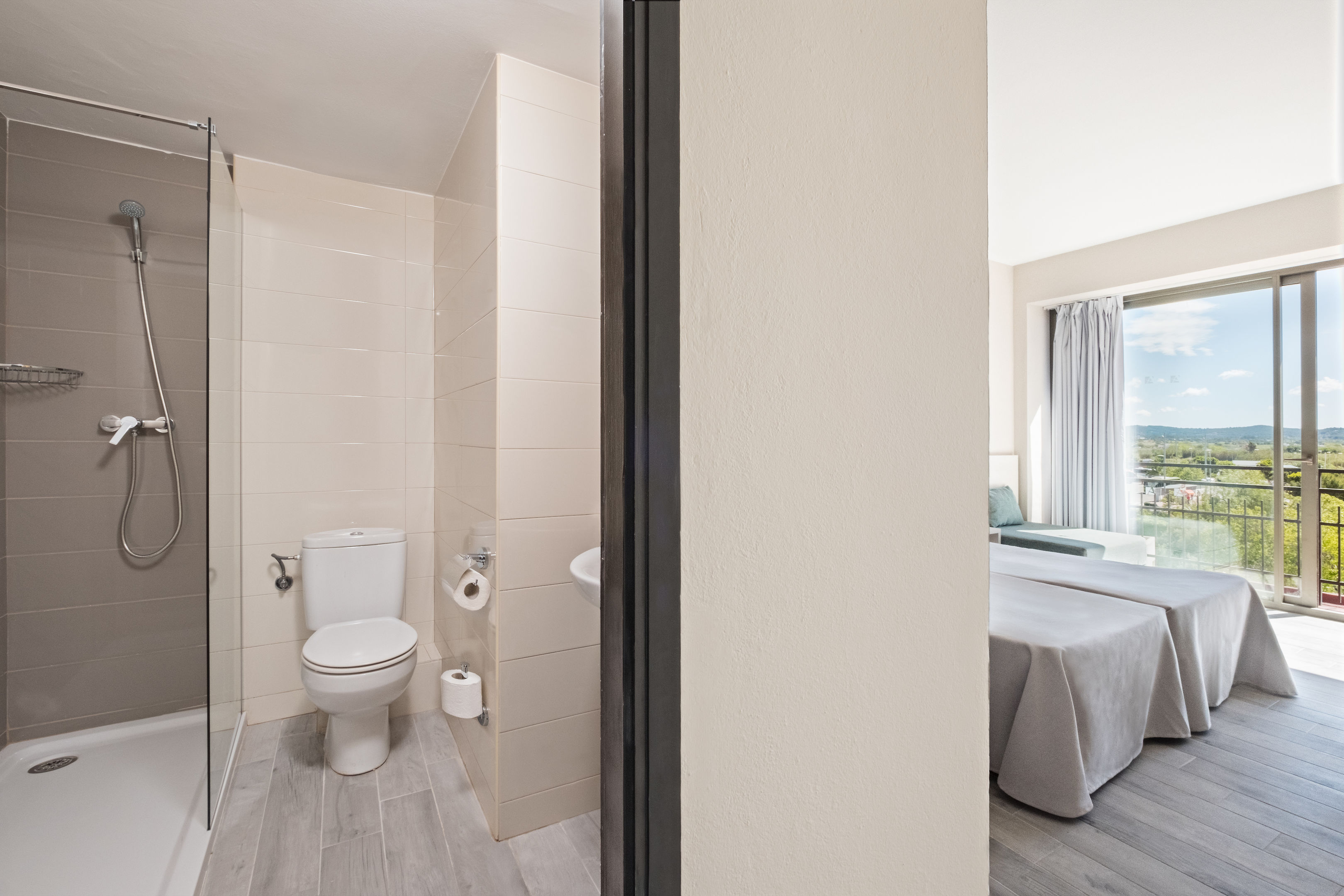 azuLine Hotel Llevant foto 18