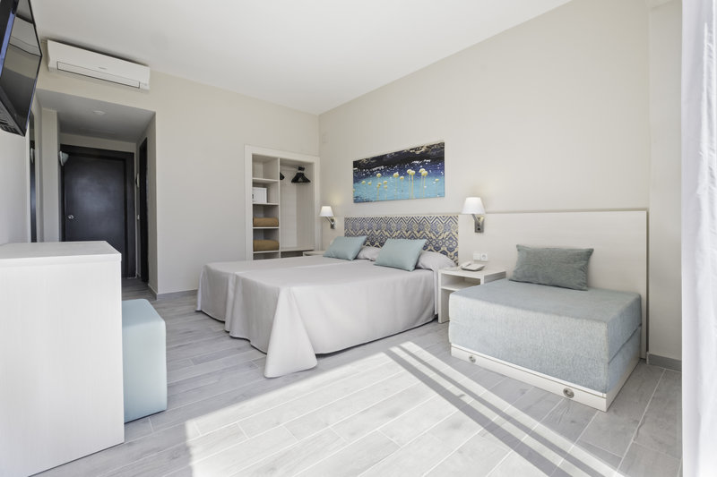 azuLine Hotel Llevant foto 28