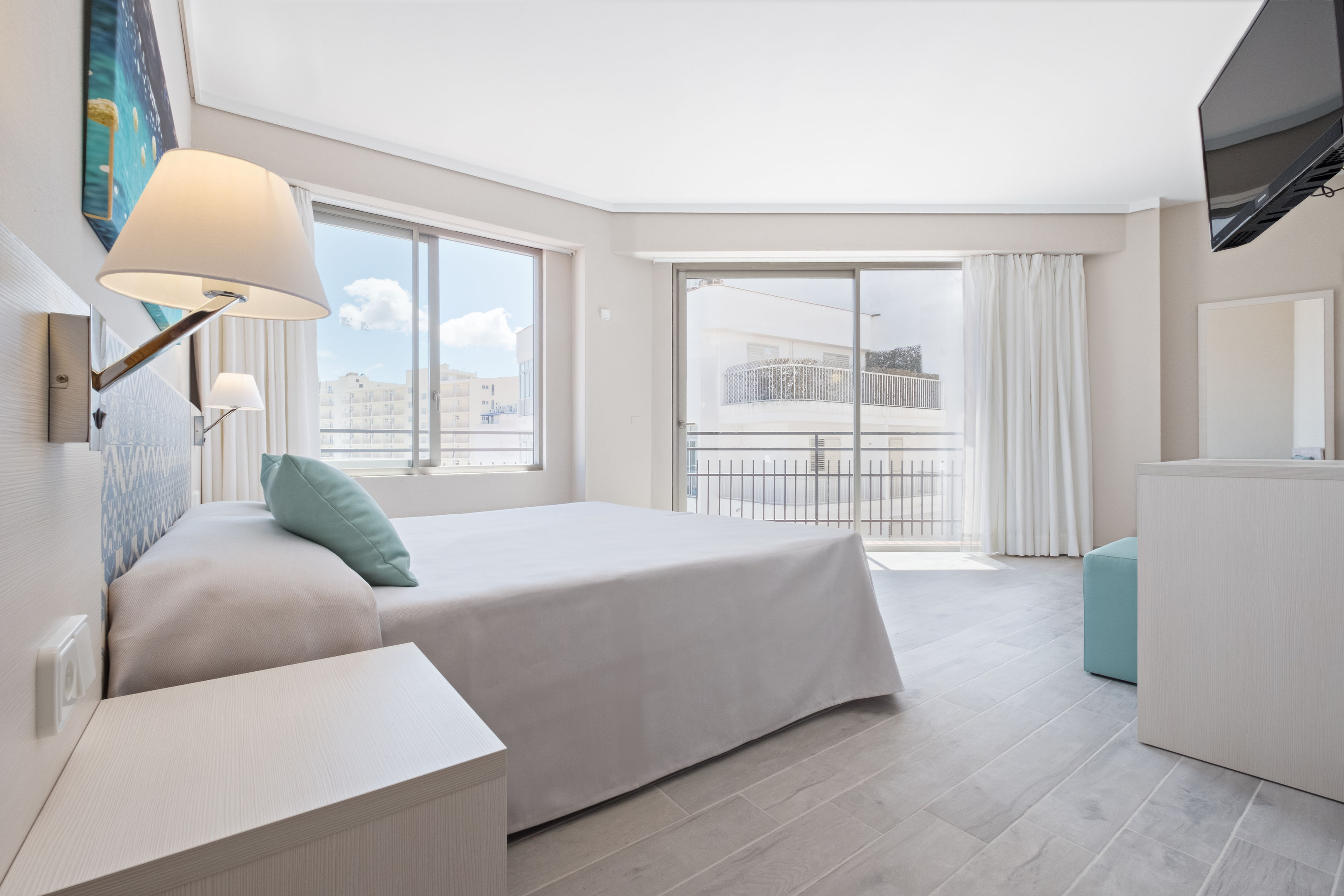 azuLine Hotel Llevant foto 24