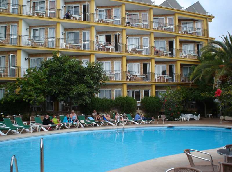 Villa Flamenca image 2