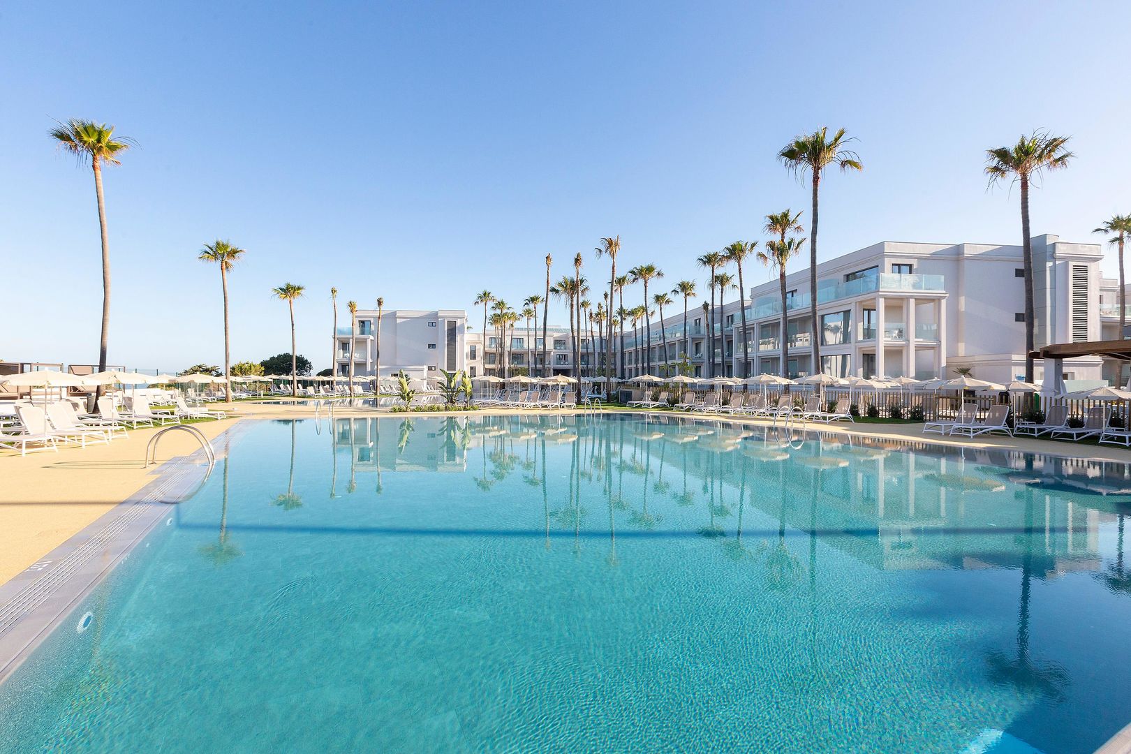 Hipotels Barrosa Park image 0