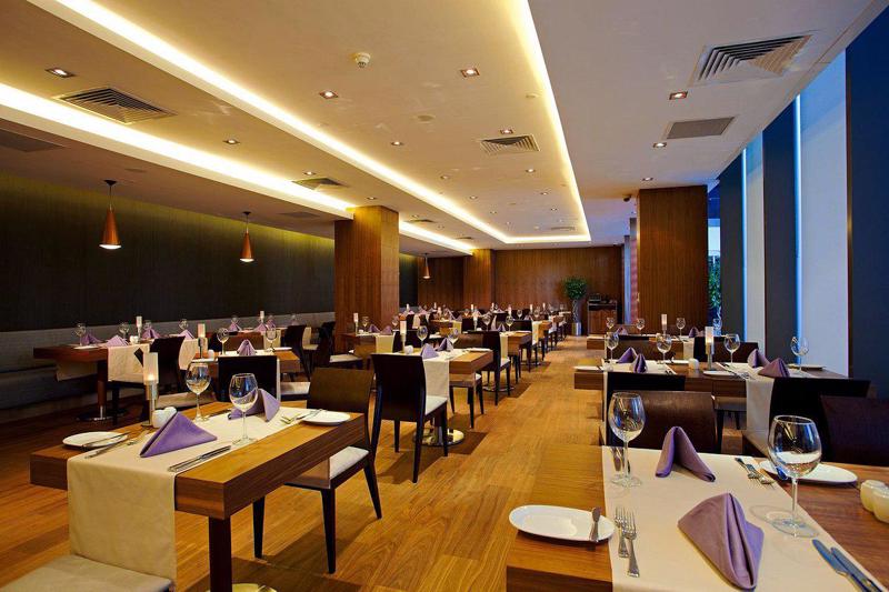 Crowne Plaza Harbiye foto 4