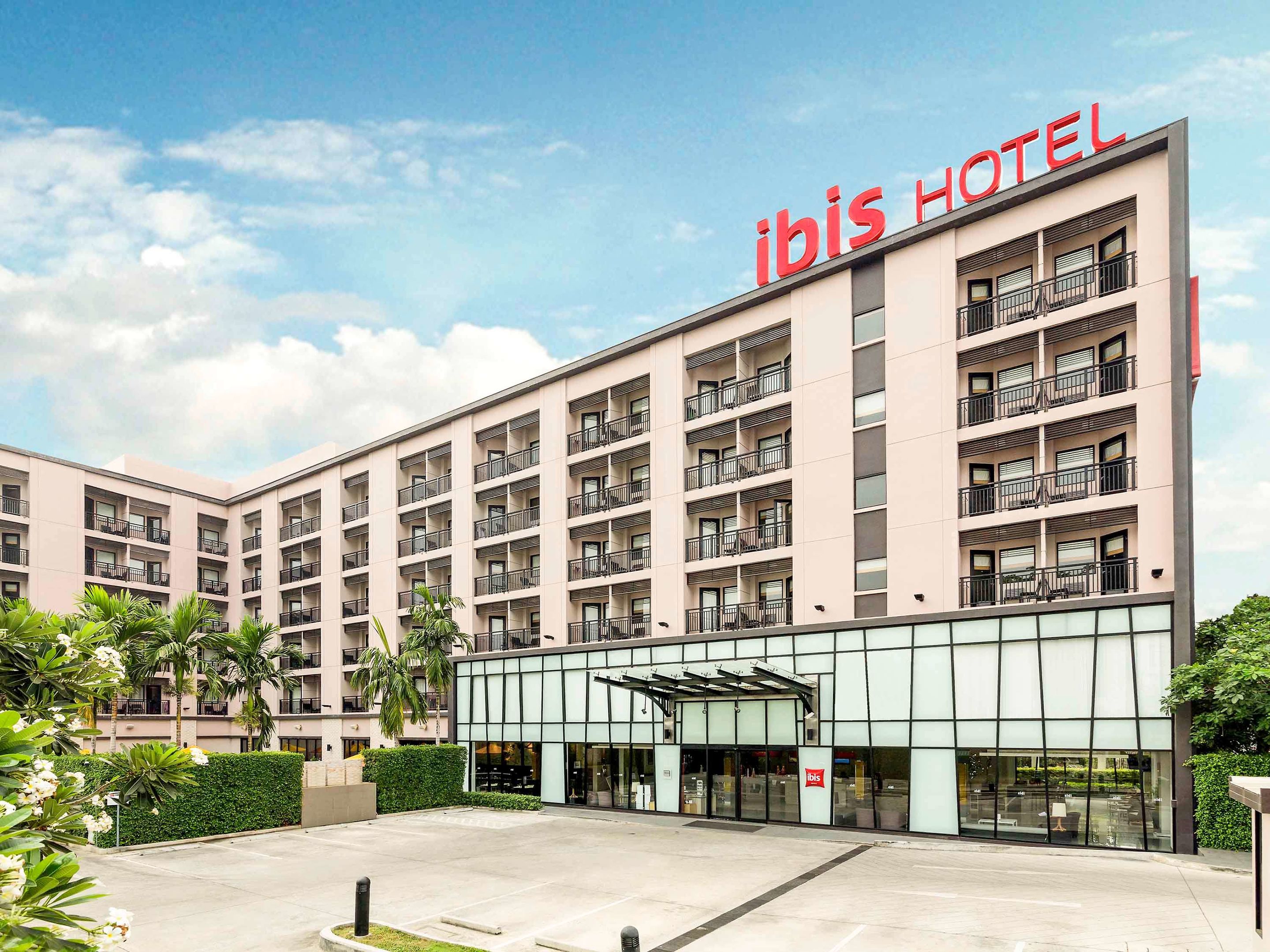 ibis Hua Hin Hotel image 2