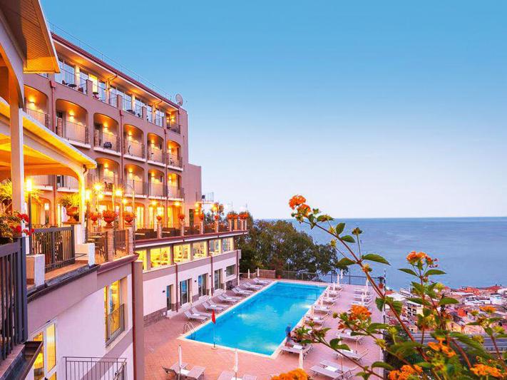 Hotel Antares