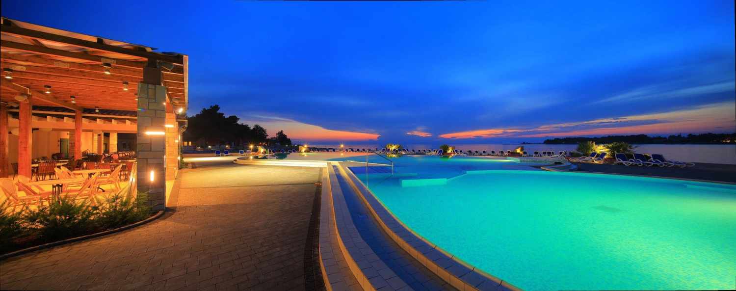 Apartments Amfora Plava Laguna.