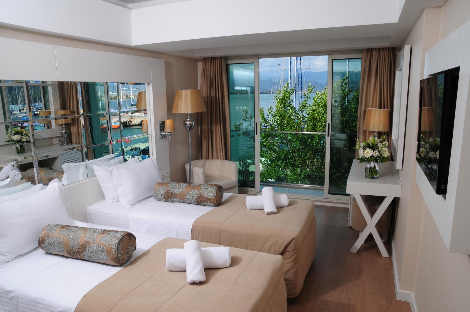 Alesta Yacht Hotel foto 7