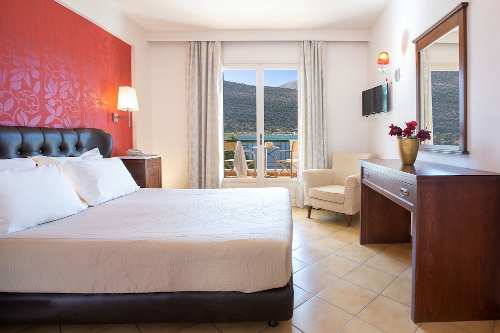 Cleopatra Beach image 1