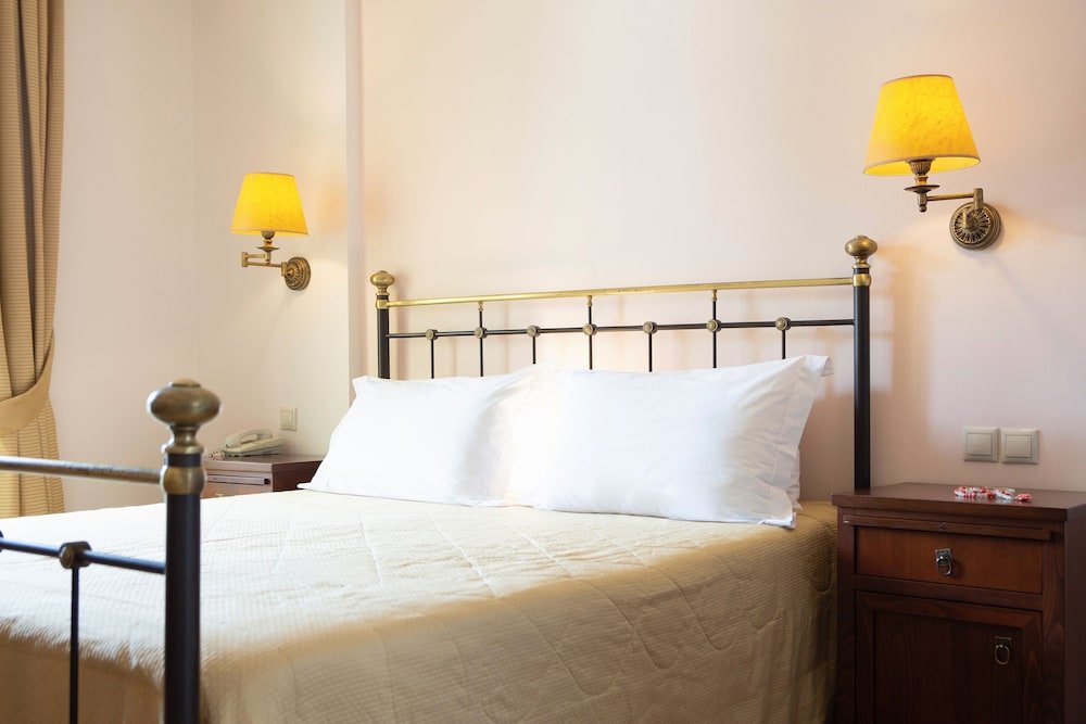 Cleopatra Beach image 3