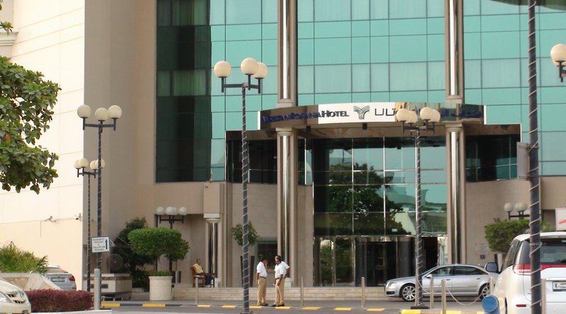 Mövenpick Dubai Grand Al Bustan image 3