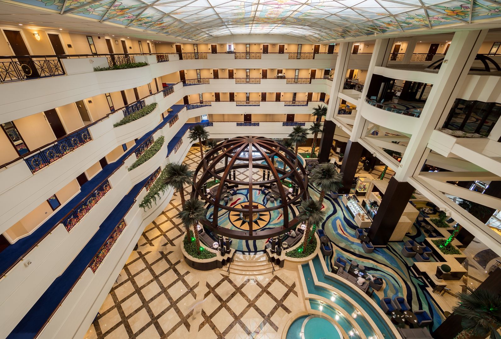 Mövenpick Dubai Grand Al Bustan foto 21