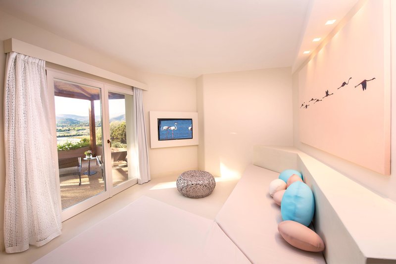 Baia Di Chia Resort Sardinia, Curio Collection by Hilton foto 61