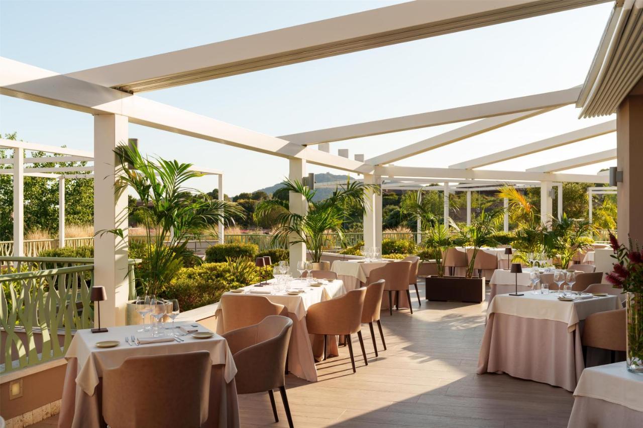 Baia Di Chia Resort Sardinia, Curio Collection by Hilton foto 3