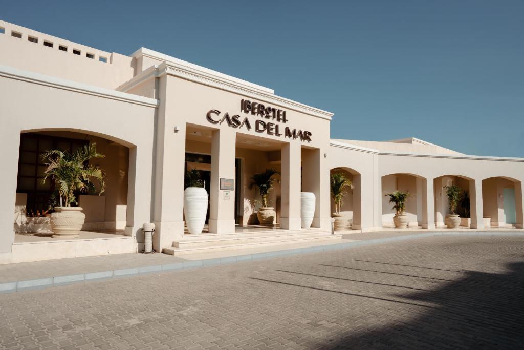 Iberotel Casa Del Mar Resort image 1