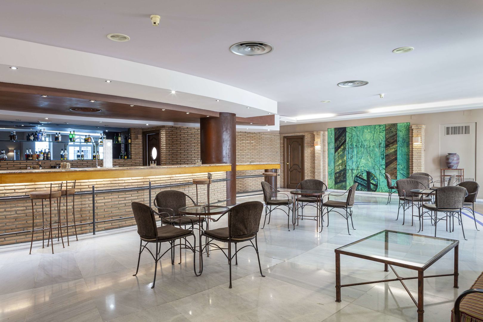 Hotel Macià Alfaros image 2