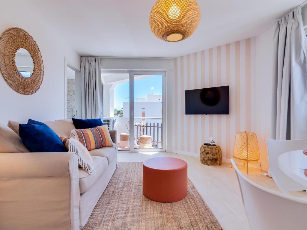Algardia Apartments image 2