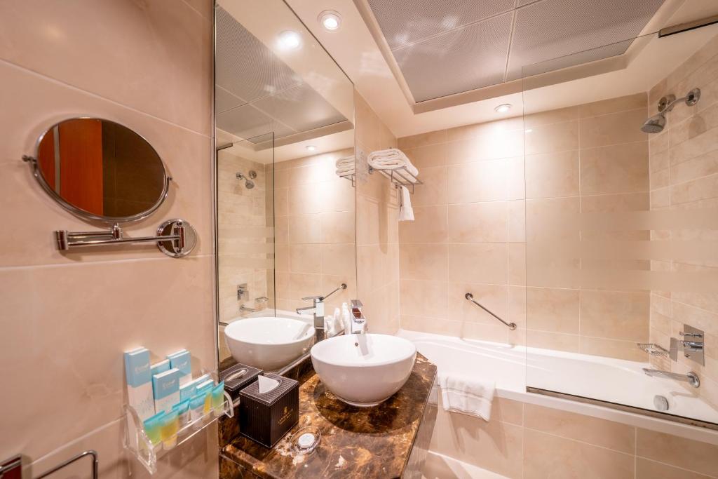 Landmark Grand Deira image 2