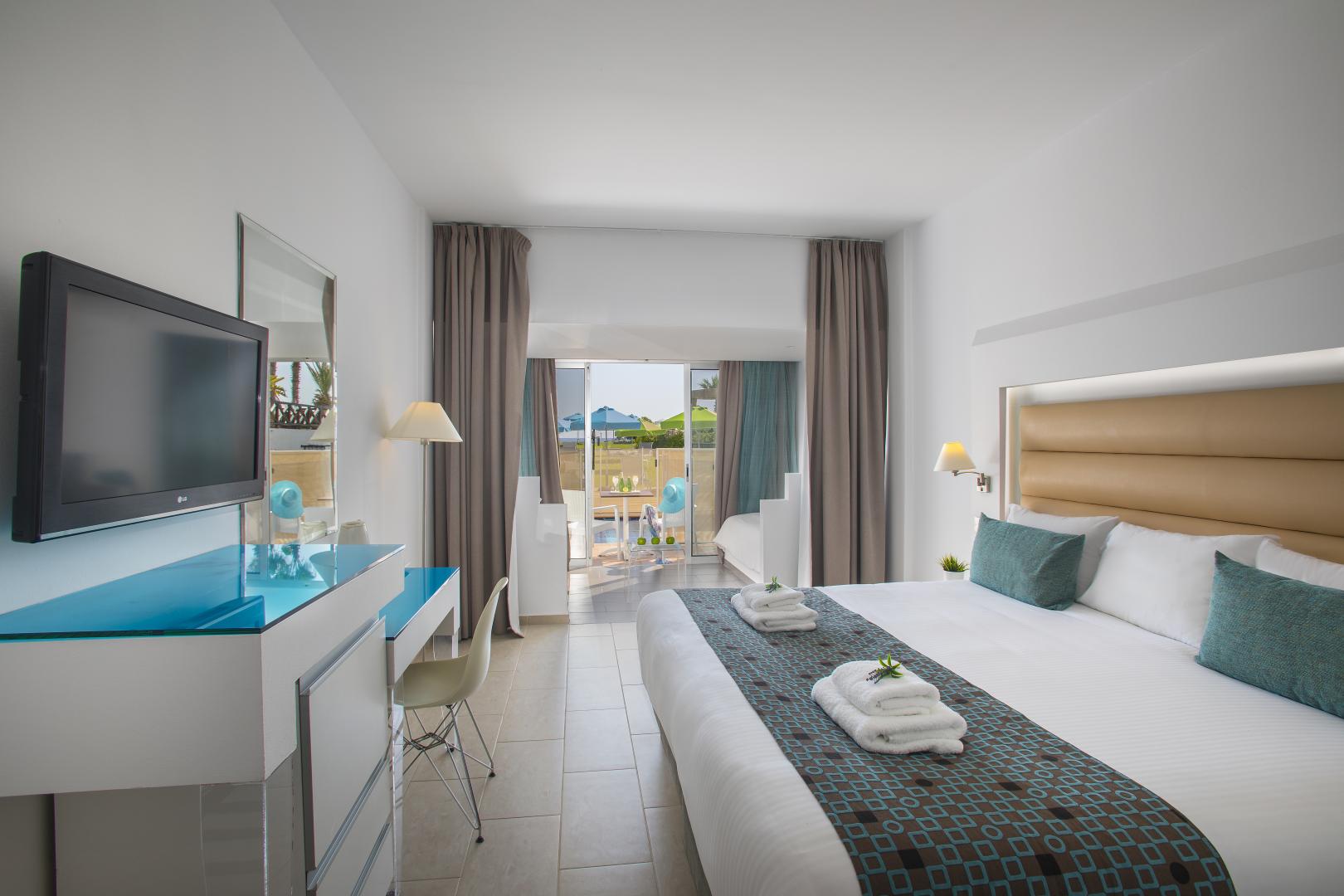 Leonardo Cypria Bay foto 40
