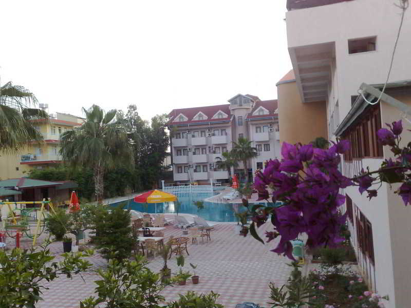 Side Yesilöz Hotel