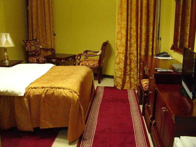 Dinasty Hotel foto 2