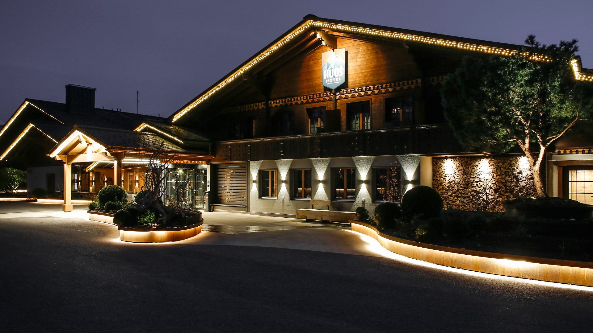 HUUS Hotel Gstaad foto 28