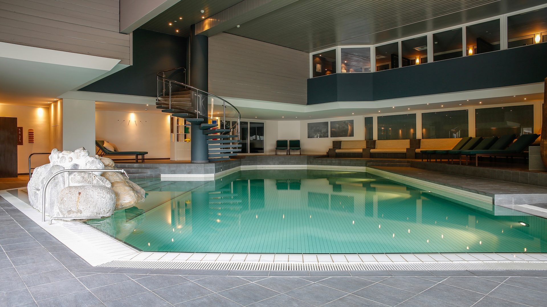 HUUS Hotel Gstaad foto 7