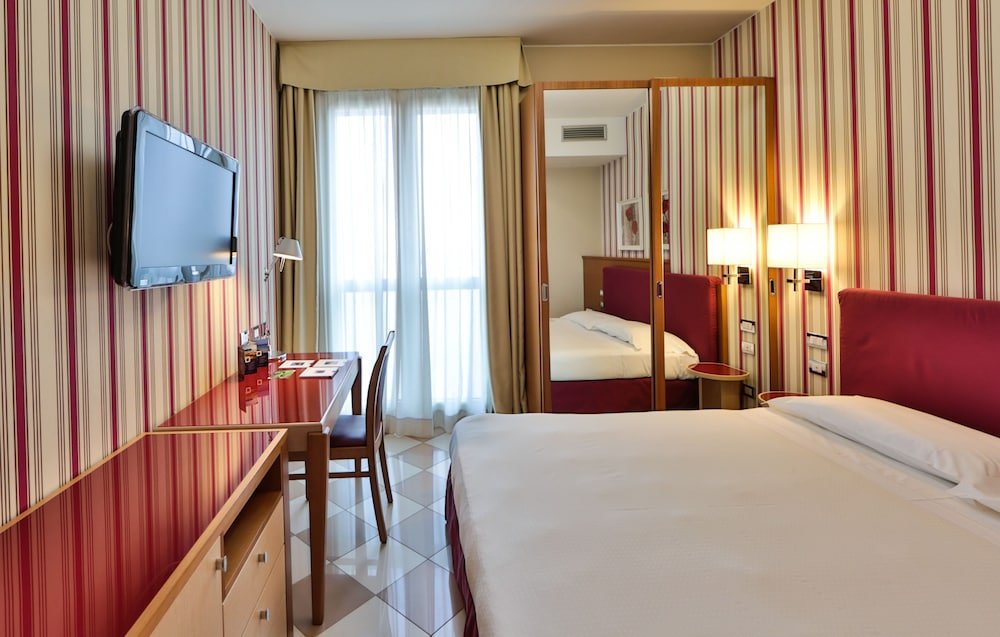 UNAHOTELS The One Milano foto 8
