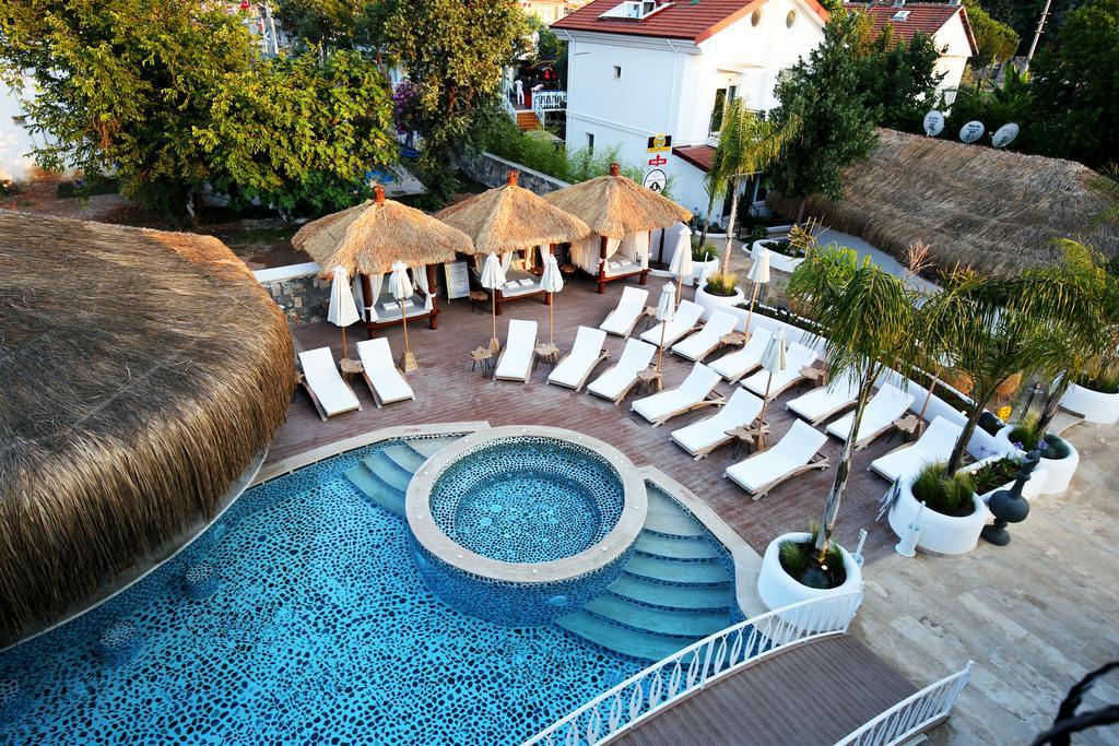 The Pinehill Hotel & Suites foto 23