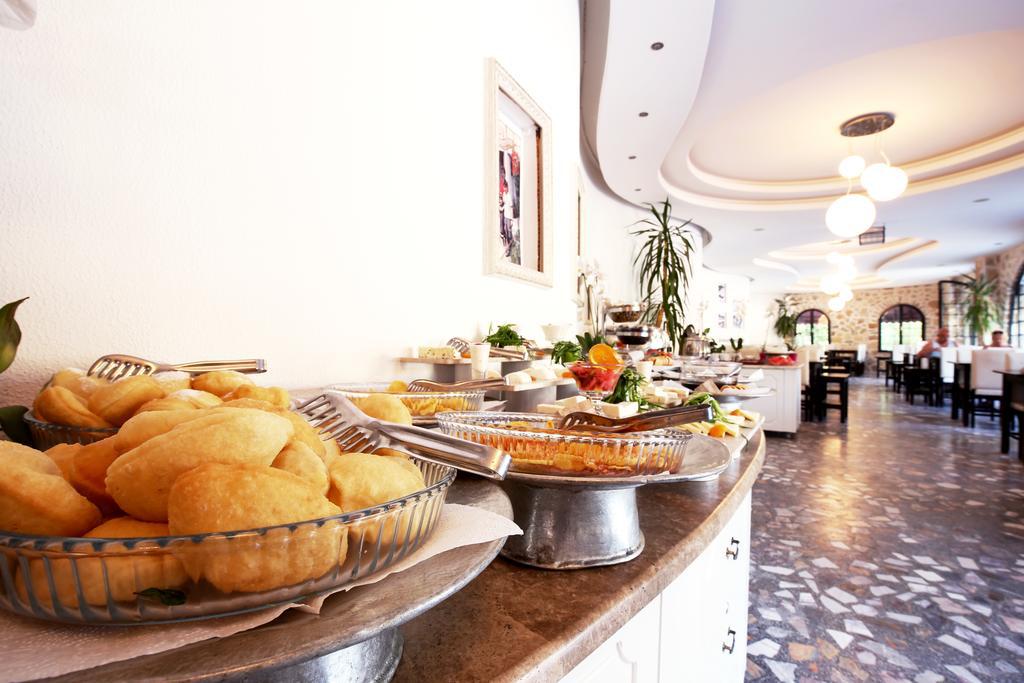 The Pinehill Hotel & Suites foto 12