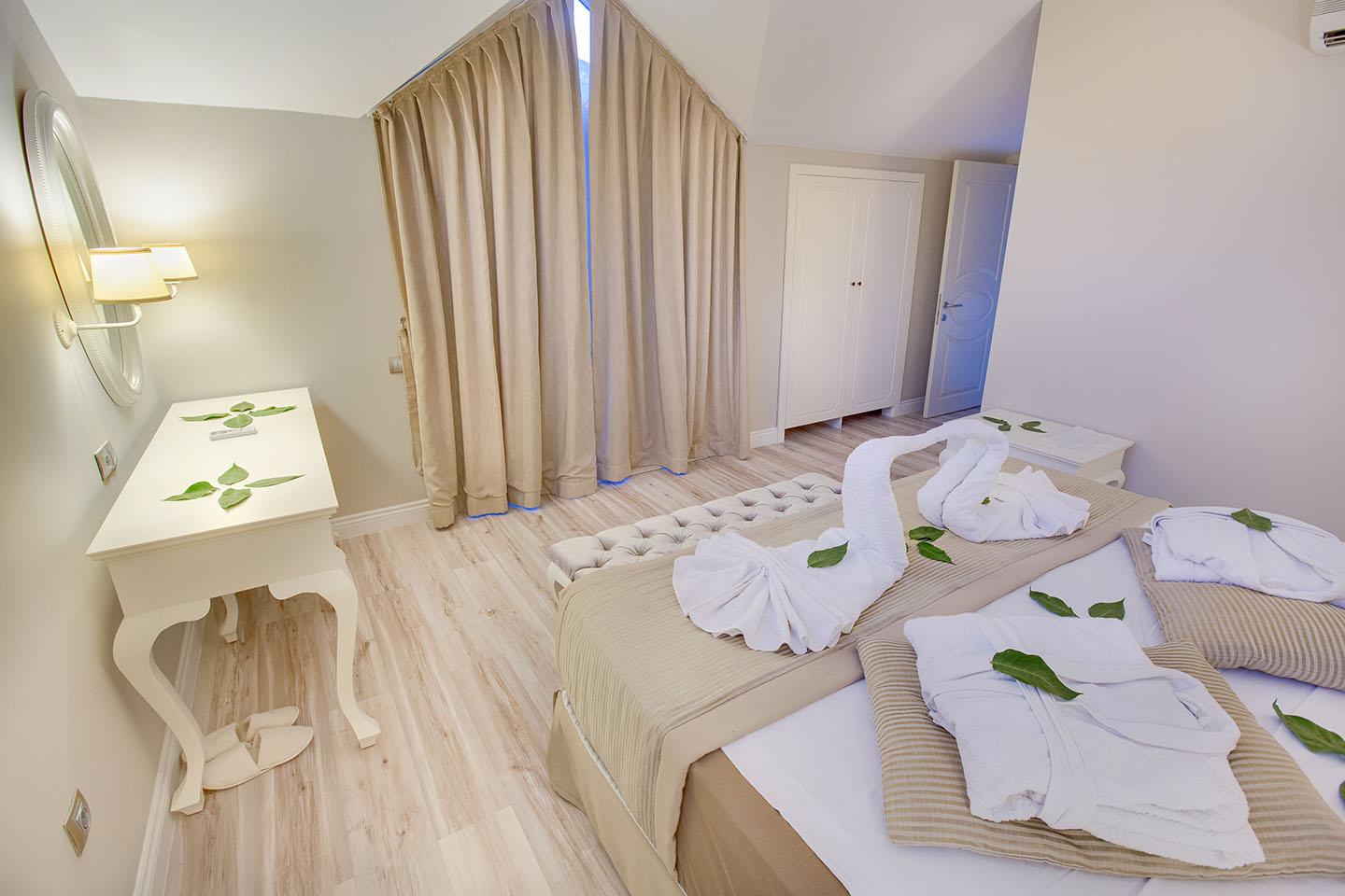 The Pinehill Hotel & Suites foto 30