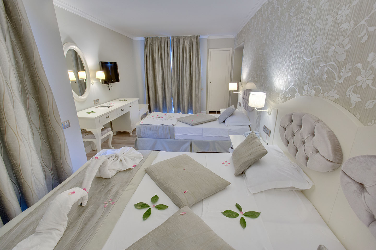 The Pinehill Hotel & Suites foto 34