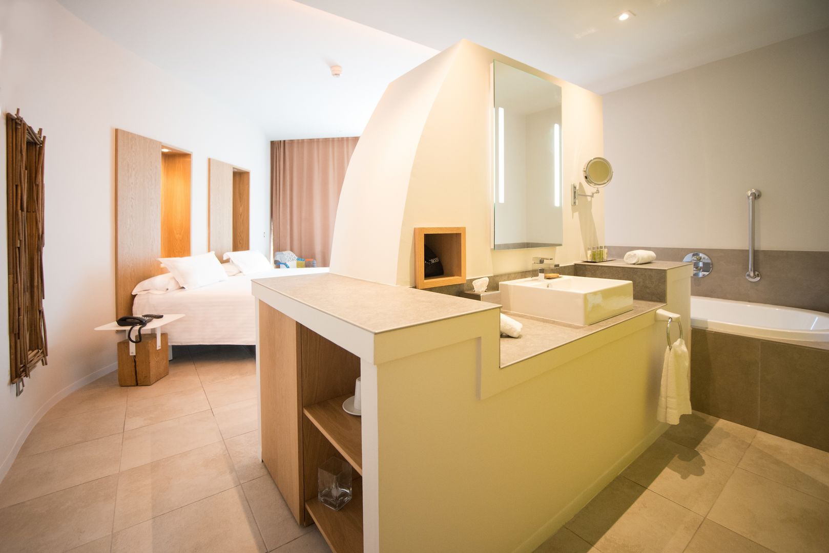 Higueron Hotel Malaga, Curio Collection by Hilton foto 9