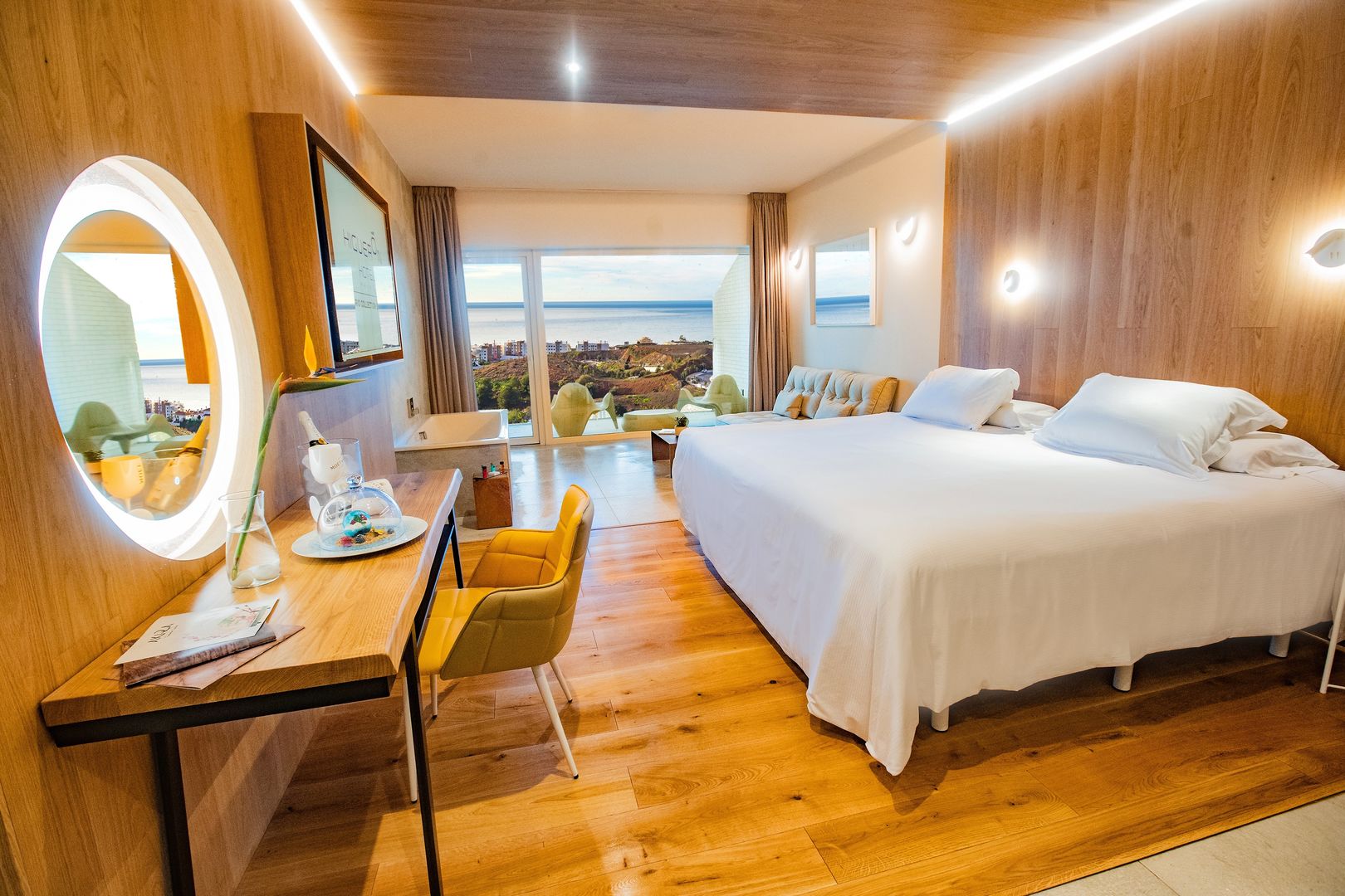 Higueron Hotel Malaga, Curio Collection by Hilton foto 23