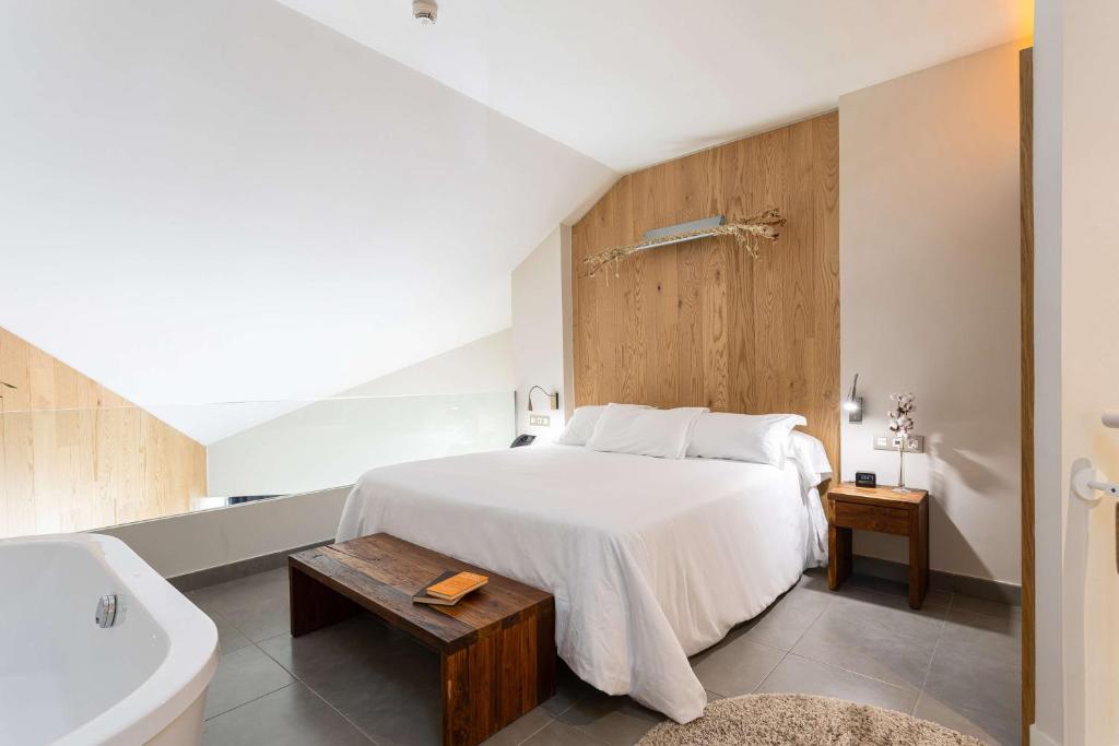 Higueron Hotel Malaga, Curio Collection by Hilton image 1