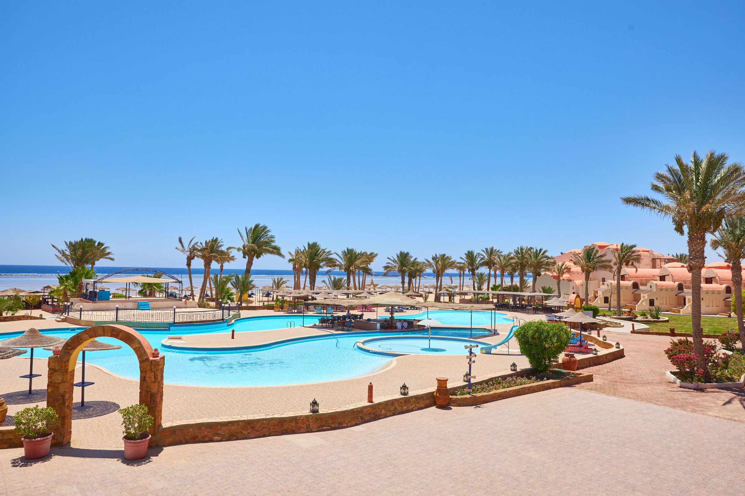 Protels Crystal Beach Resort foto 42