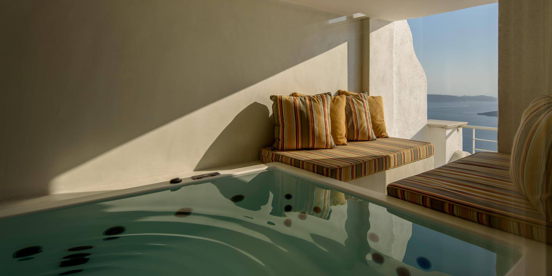Nefeles Luxury Suites foto 12