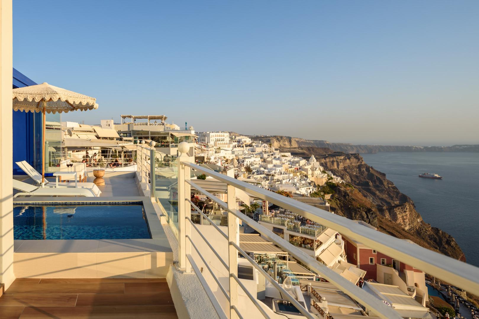 Nefeles Luxury Suites foto 24
