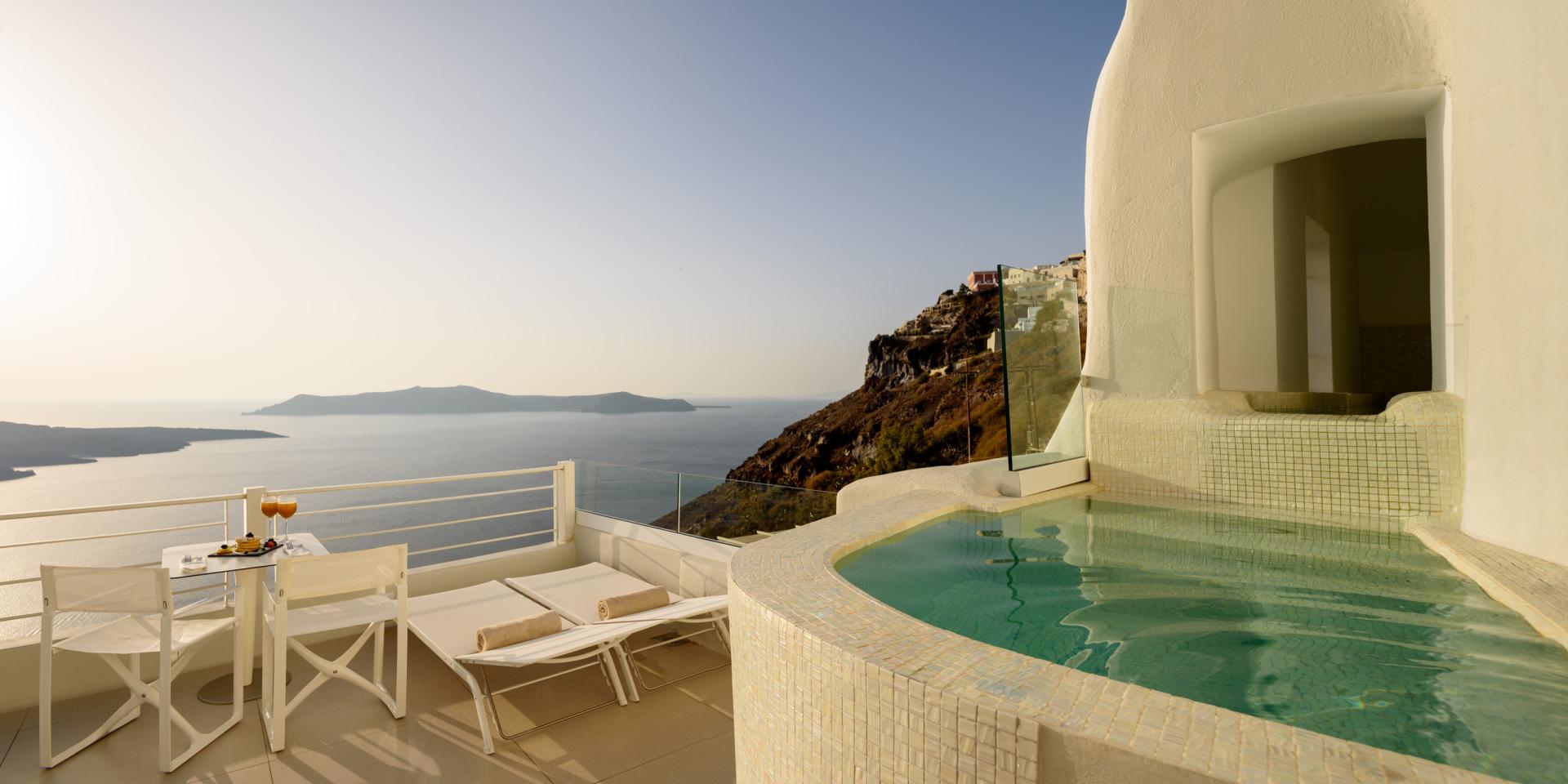 Nefeles Luxury Suites foto 14