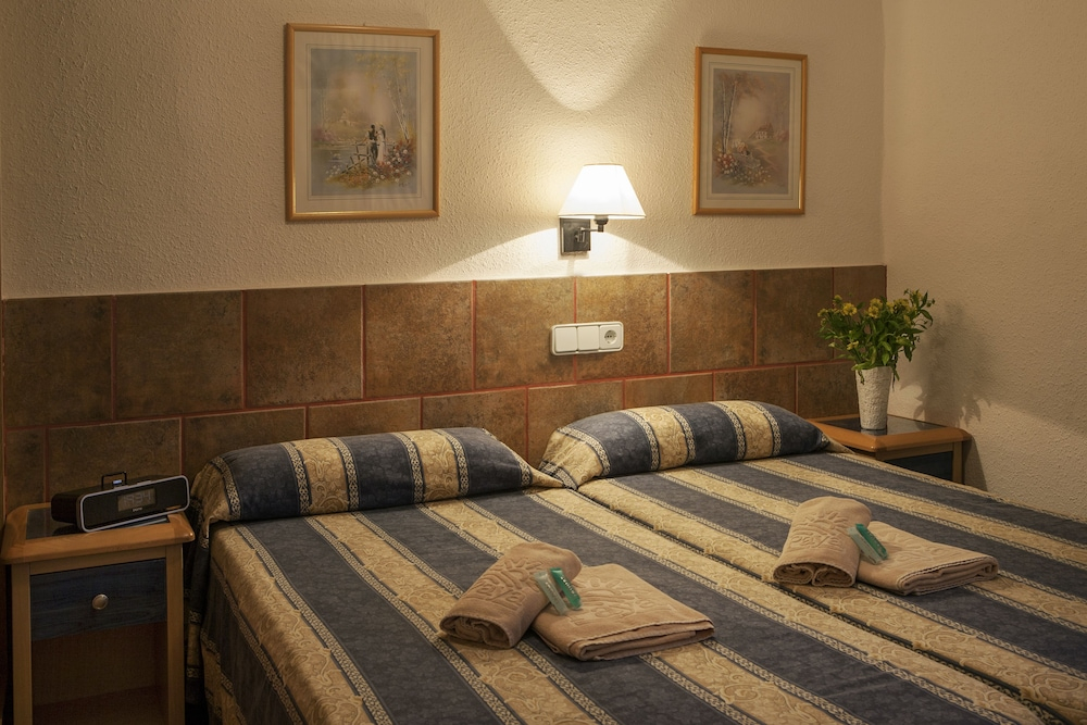 Paya Apartamentos Portu Saler image 2