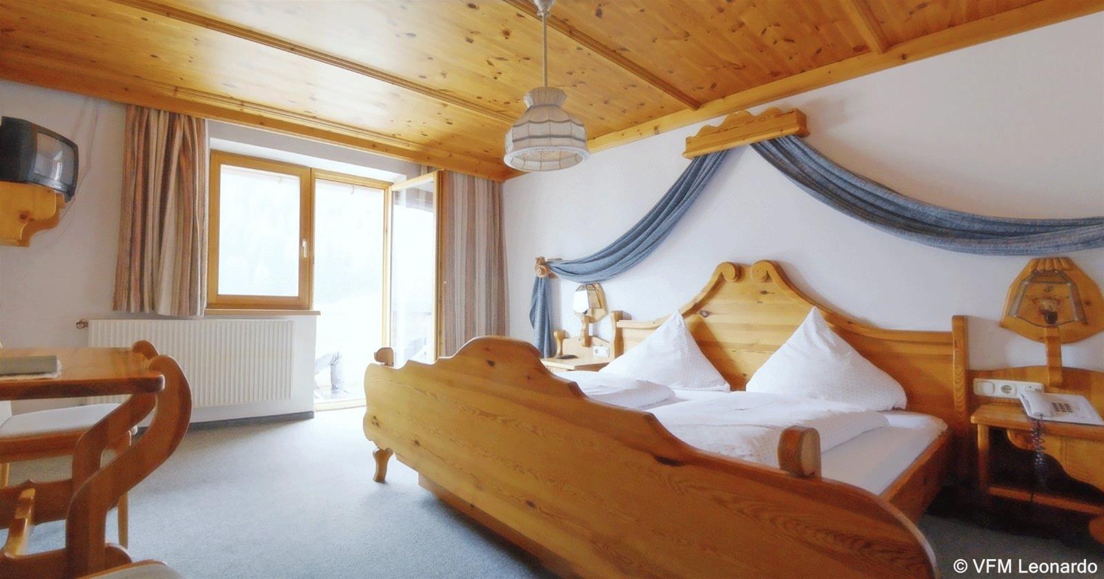 Berghotel Basur foto 5