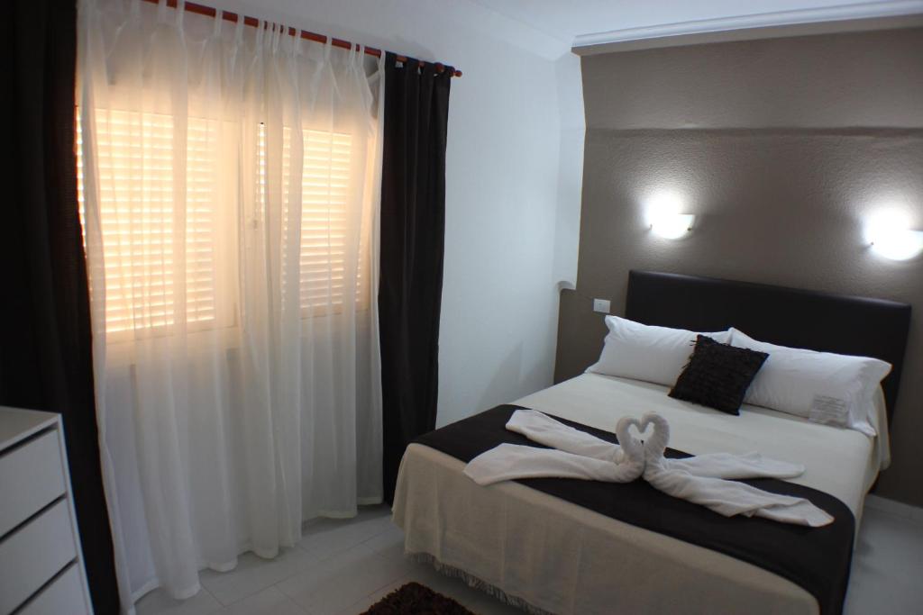Apartamentos La Pirámide foto 7