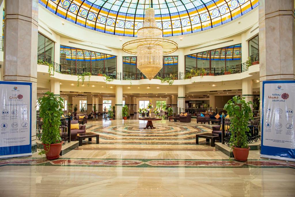 Grand Oasis Resort image 1