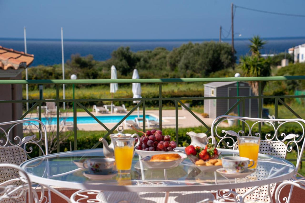 Monambeles Villas, Svoronata, Griekenland