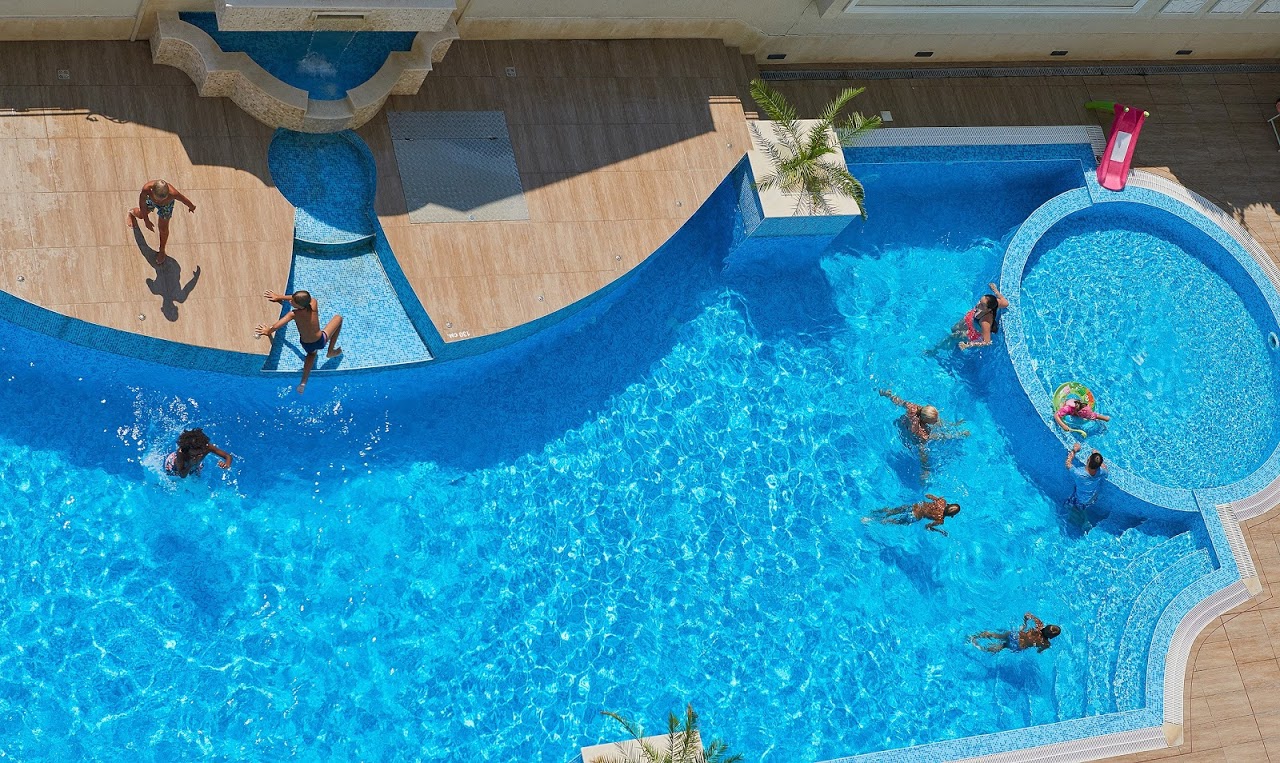Penelope Palace image 0