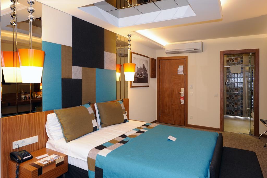 Collage Pera Hotel foto 18