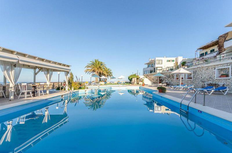 Perla Apartments in Agia Pelagia - foto 3